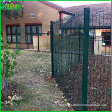 2016 hot selling high quality China factory triangle bending metal wire mesh fence panel